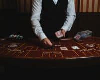 Kamenné kasína / herne.